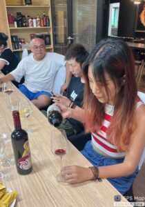 wine tasting Cina